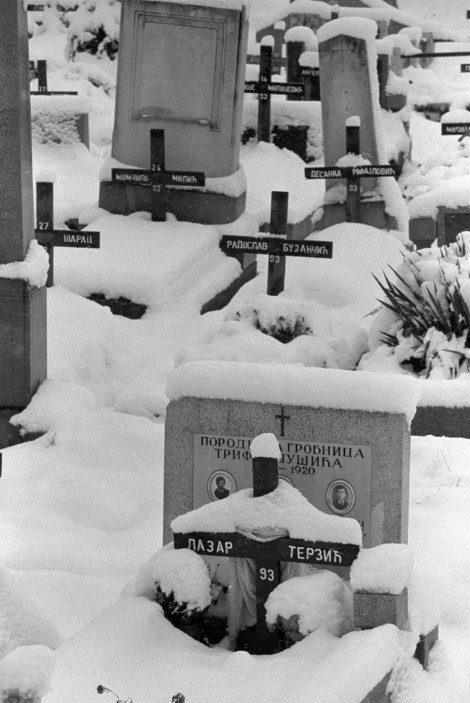 Dead are buried on top of previous dead, in Serbian Orthodox cemetery. Sarajevo. 1993.