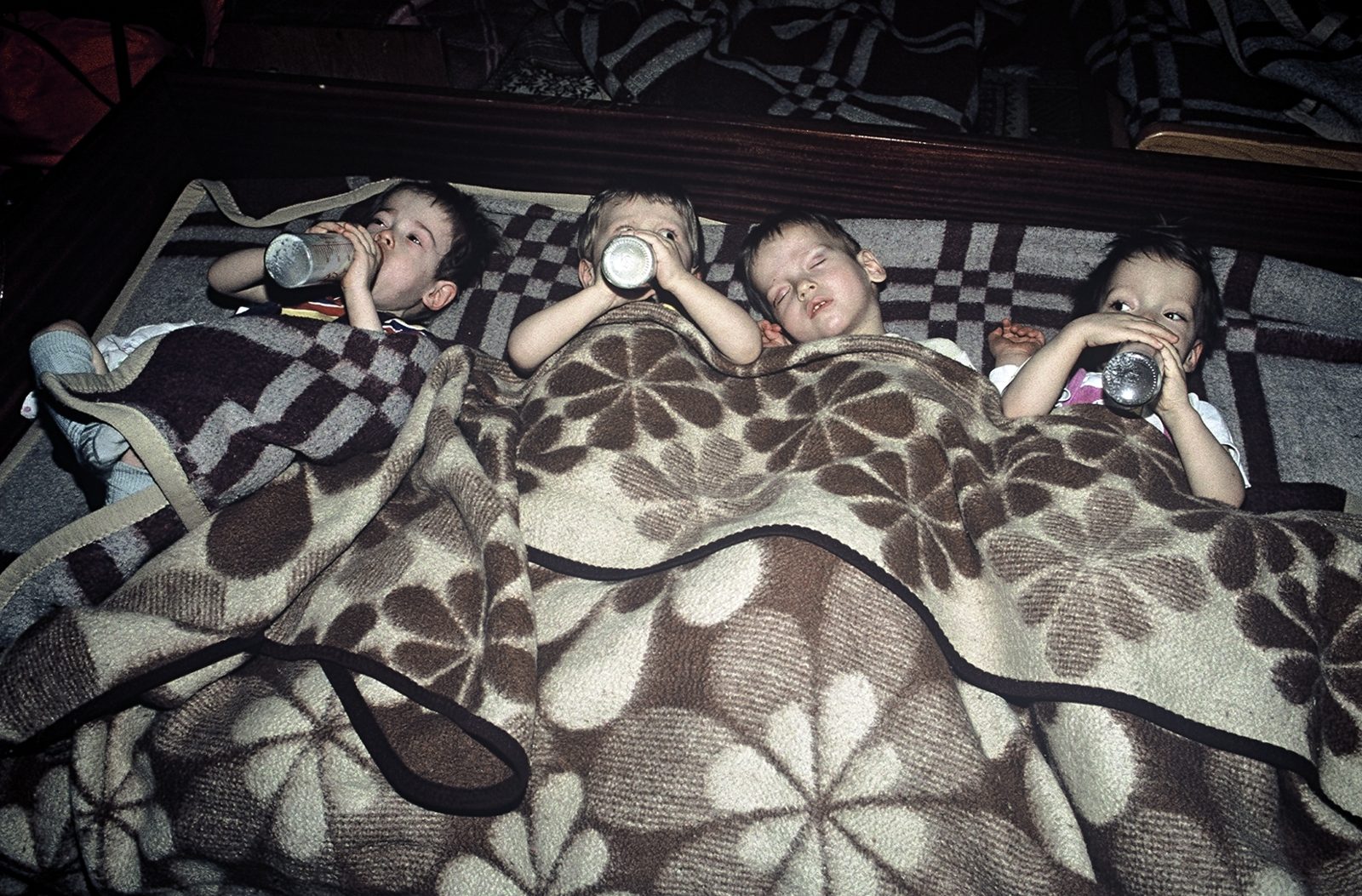 After thet fighting around the airport, the children and caregivers spend the night in a shelter furnished with beds. Bosnia and Herzegovina, Sarajevo 01.08.1992