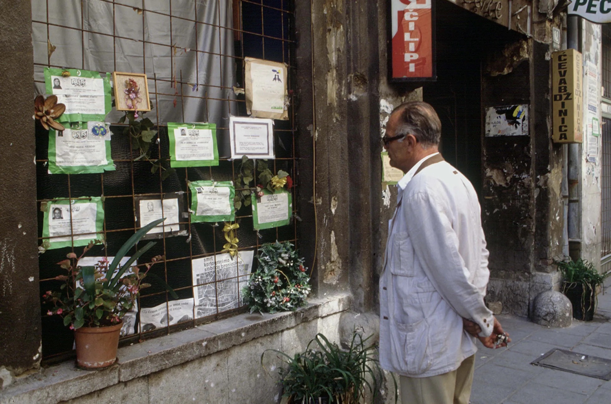 Photo by Françoise Demulder