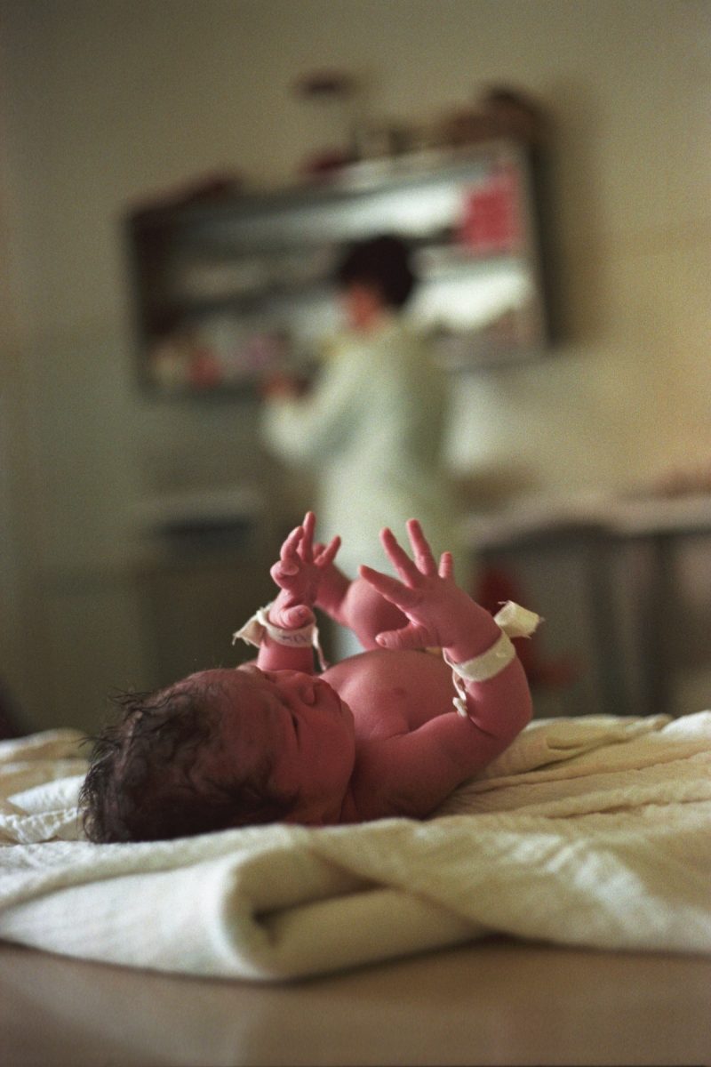 Sarajevo war thorn maternity ward, Karsten's reportage symbolically named 'Sarajevo birth'.