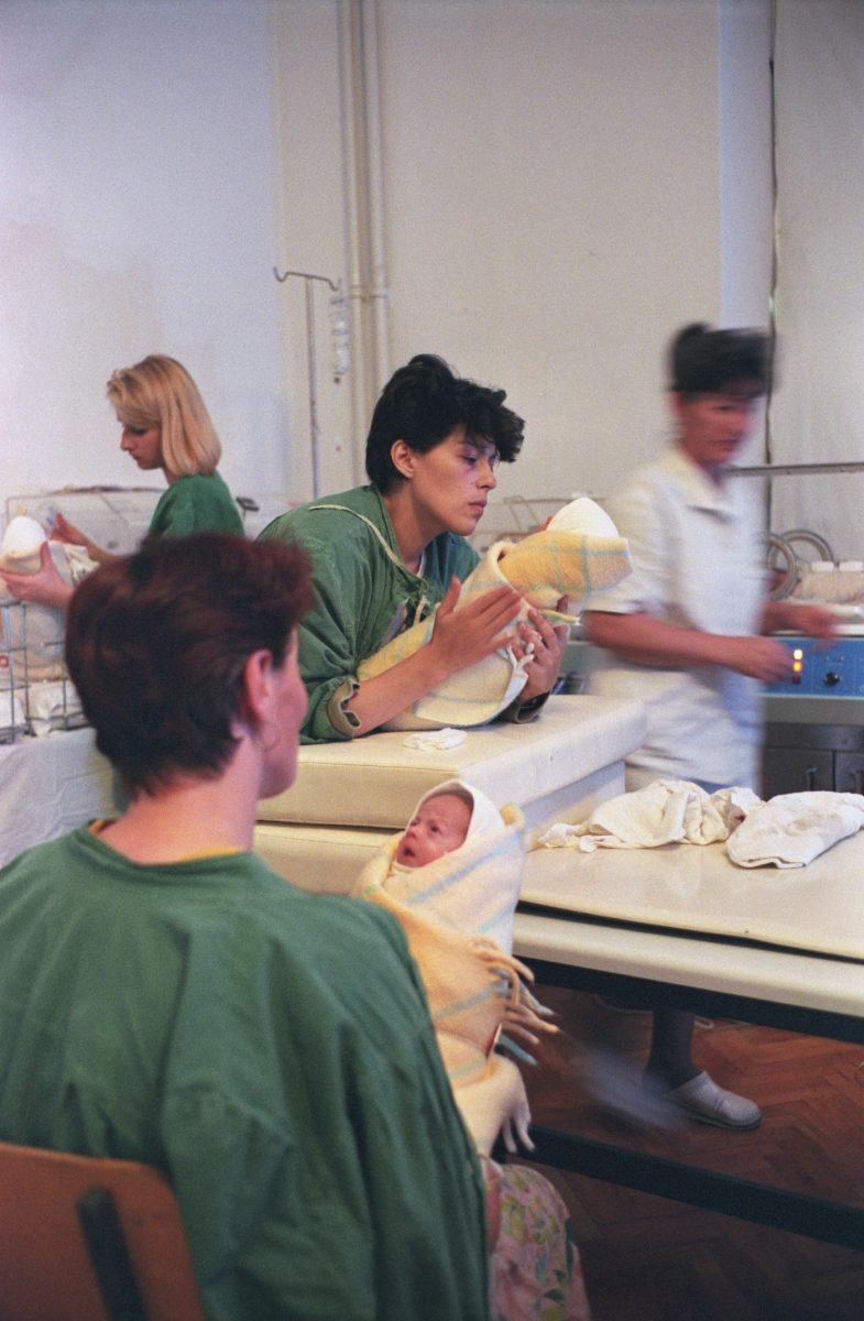 Sarajevo war thorn maternity ward, Karsten's reportage symbolically named 'Sarajevo birth'.