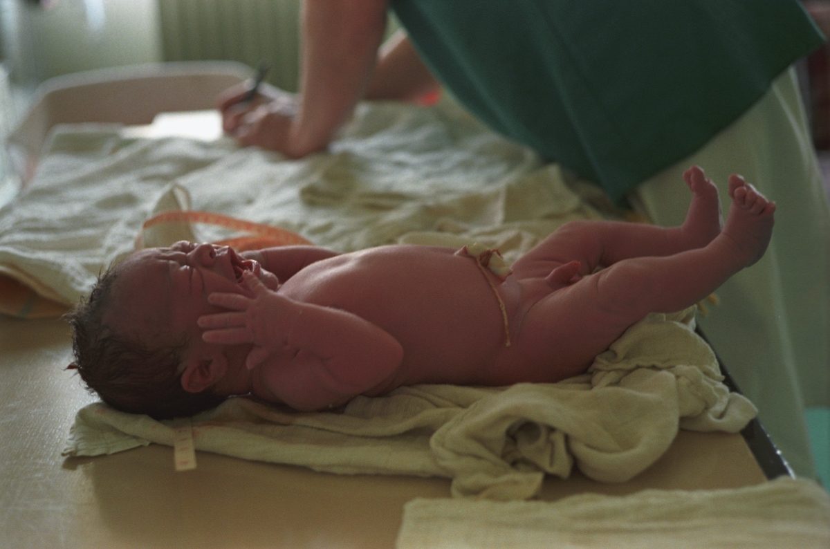 Sarajevo war thorn maternity ward, Karsten's reportage symbolically named 'Sarajevo birth'.