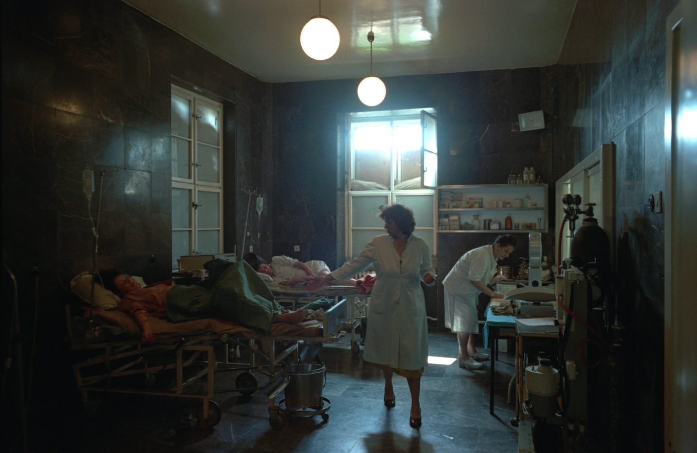 Sarajevo war thorn maternity ward, Karsten's reportage symbolically named 'Sarajevo birth'.