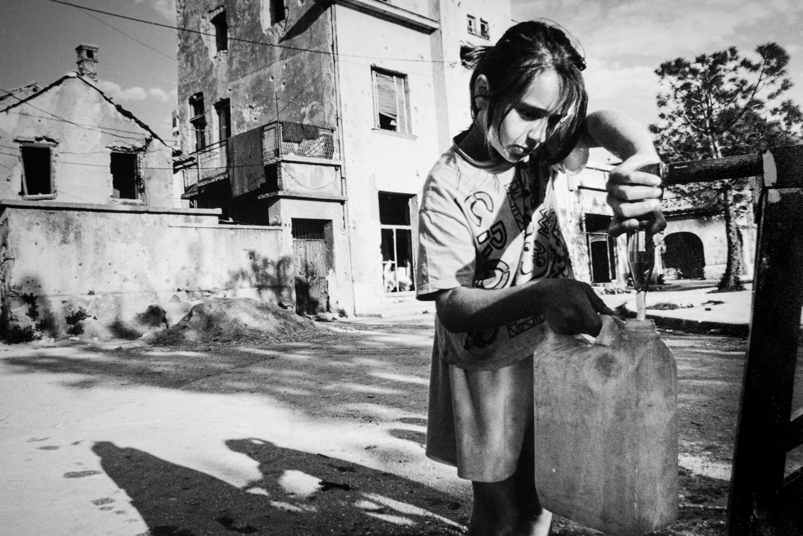 Children in the war damaged streets of Mostar, BosniaWarchild projects in Mostar and Sarajevo, in Bosnian Wars, 1994-1995