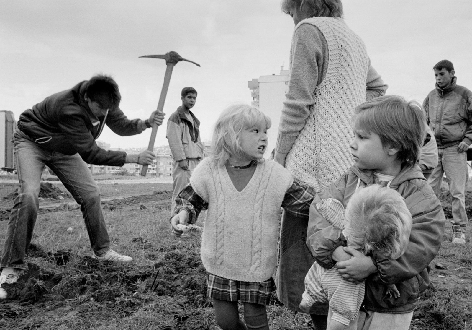Families cultivate the city's parks and playing fields in order to be self-sufficient and grow food during the siege on Sarajevo by Serb troops. Gas and electricity supplies were cut off for long periods during the 4-year siege which claimed the lives of 10,000 people and left more than 60,000 injured.