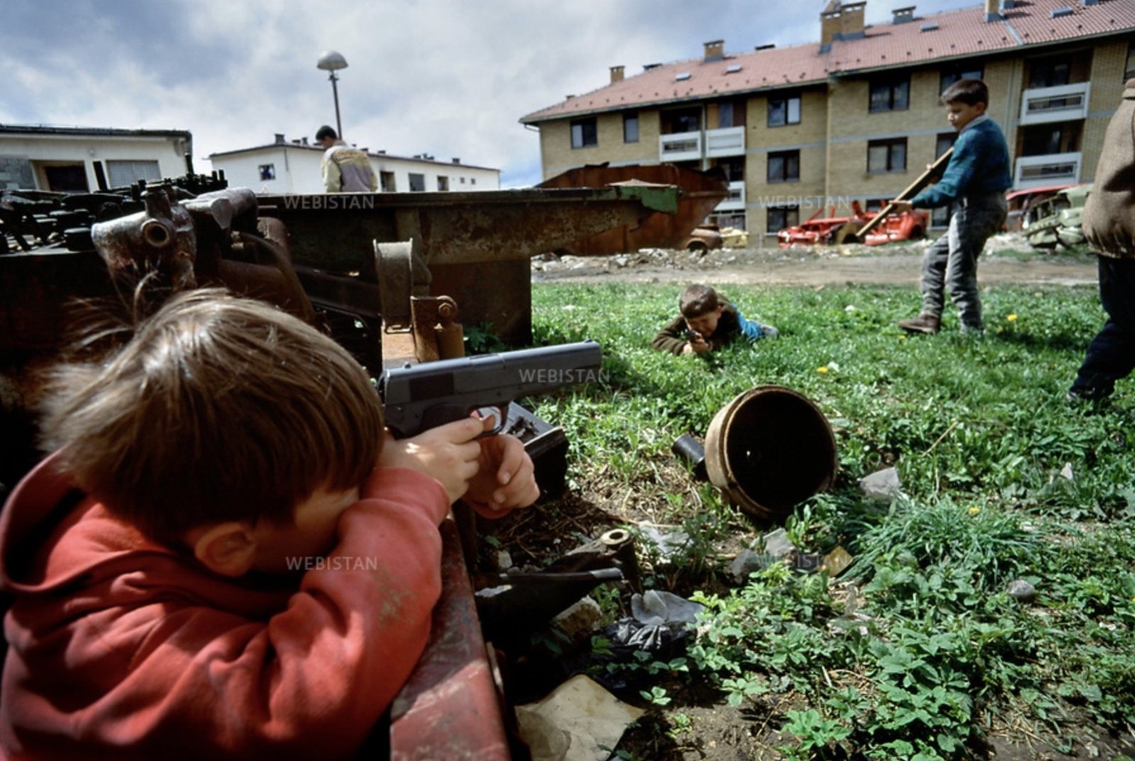 Children playing, April 1994, Sarajevo - Bosnia and Herzegovina