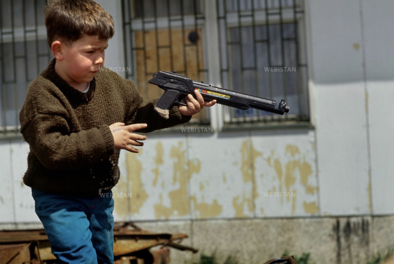 Children playing, April 1994, Sarajevo - Bosnia and Herzegovina