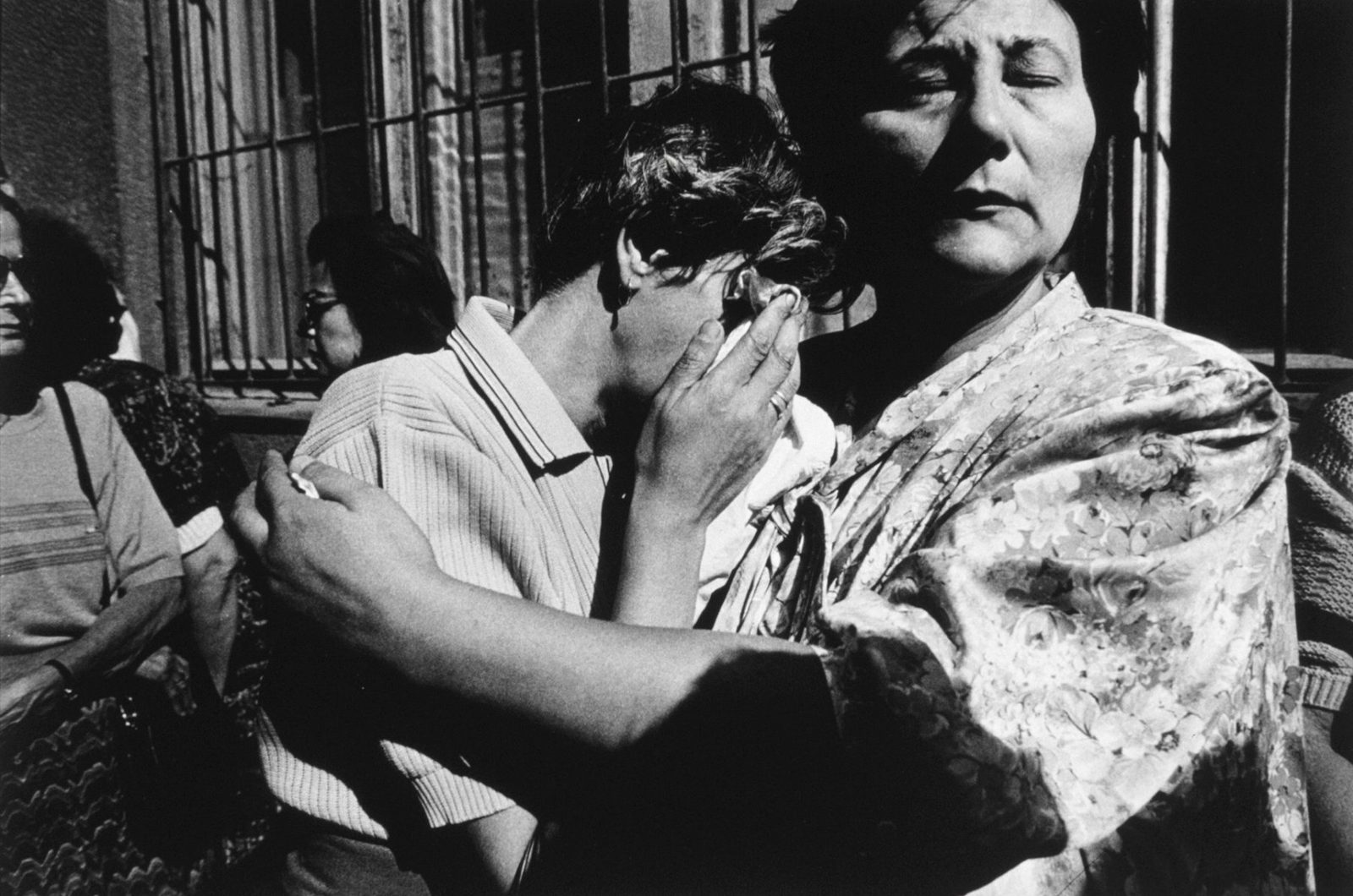 A tearful farewell in Sarajevo during the Bosnian War. Throughout 1993, the Bosnian capital of Sarajevo was a city struggling for survival. Two years of virtual siege had numbed and exhausted the population of 300,000, 15,000 of whom had been killed in the war by the end of the year. There was talk of autonomous provinces, safe havens and cease-fires, but the reality was one of bombs and bullets.
