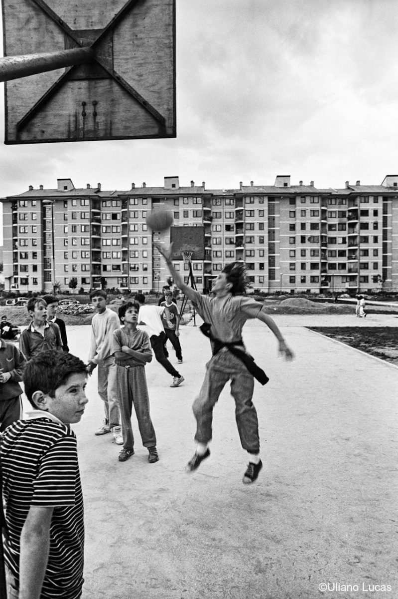 Dobrinja neighborhood, Sarajevo, 1993